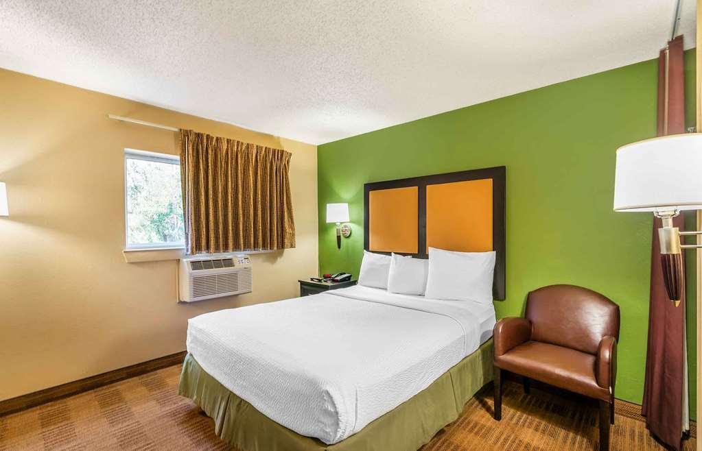 Extended Stay America Select Suites - Chesapeake - Churchland Blvd Chambre photo