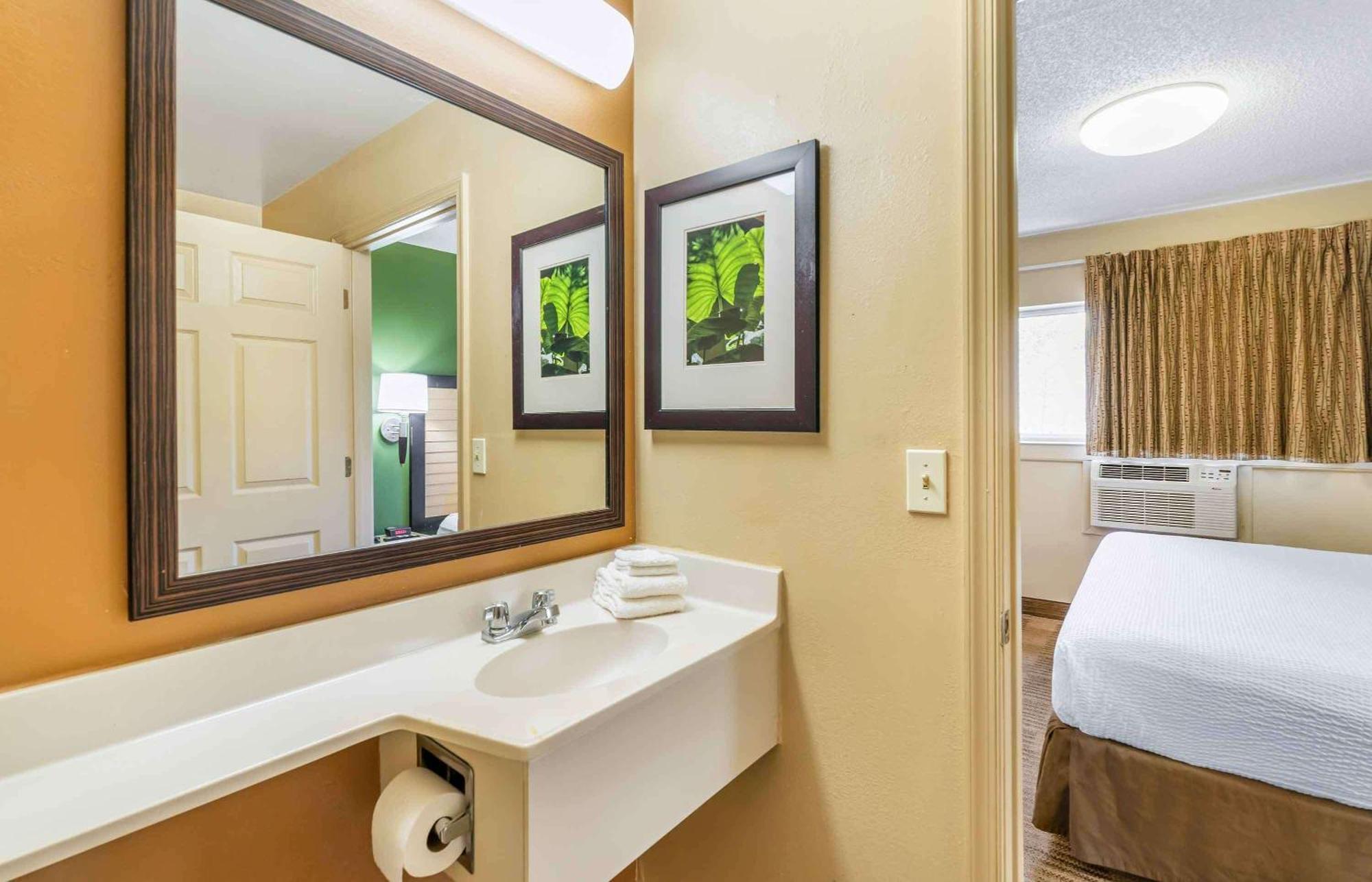 Extended Stay America Select Suites - Chesapeake - Churchland Blvd Extérieur photo