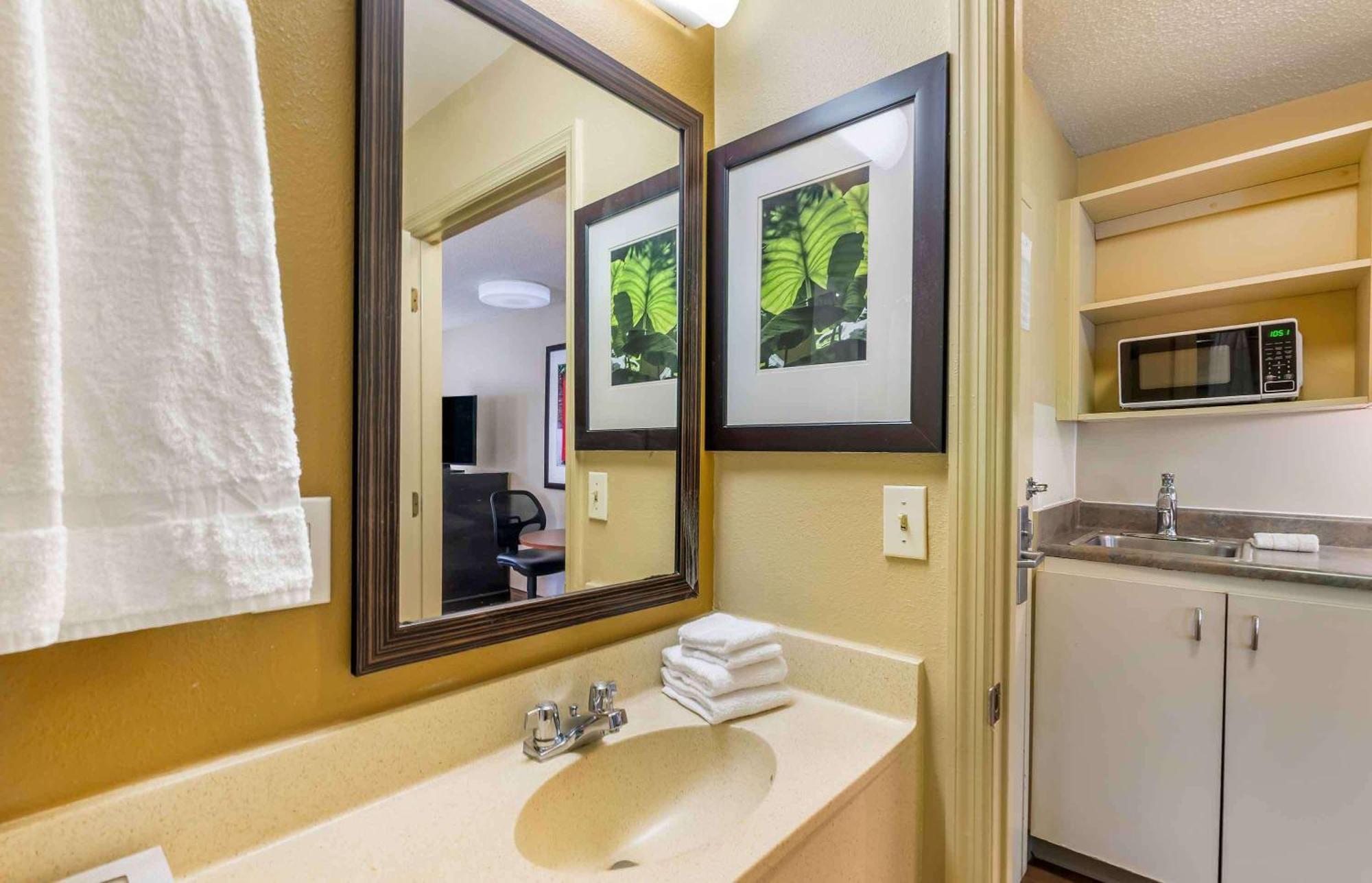 Extended Stay America Select Suites - Chesapeake - Churchland Blvd Extérieur photo