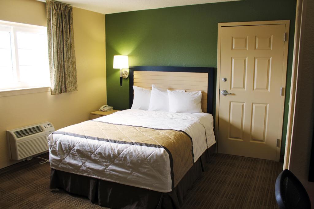 Extended Stay America Select Suites - Chesapeake - Churchland Blvd Extérieur photo